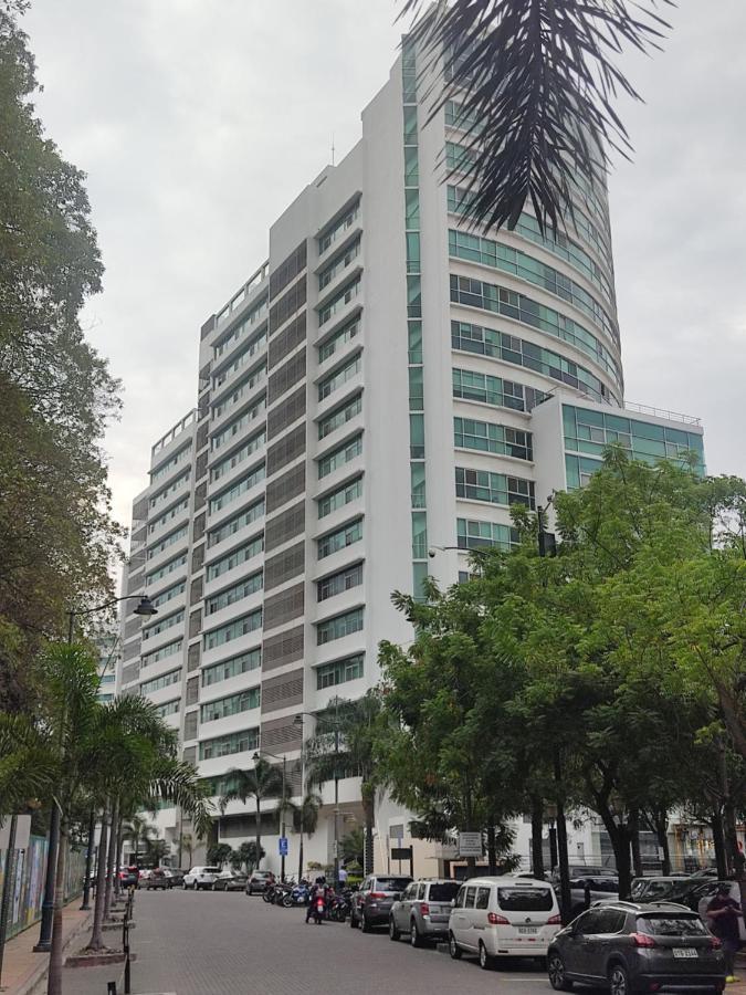 Suite Riverfront Puerto Santa Ana Guayaquil Exterior foto