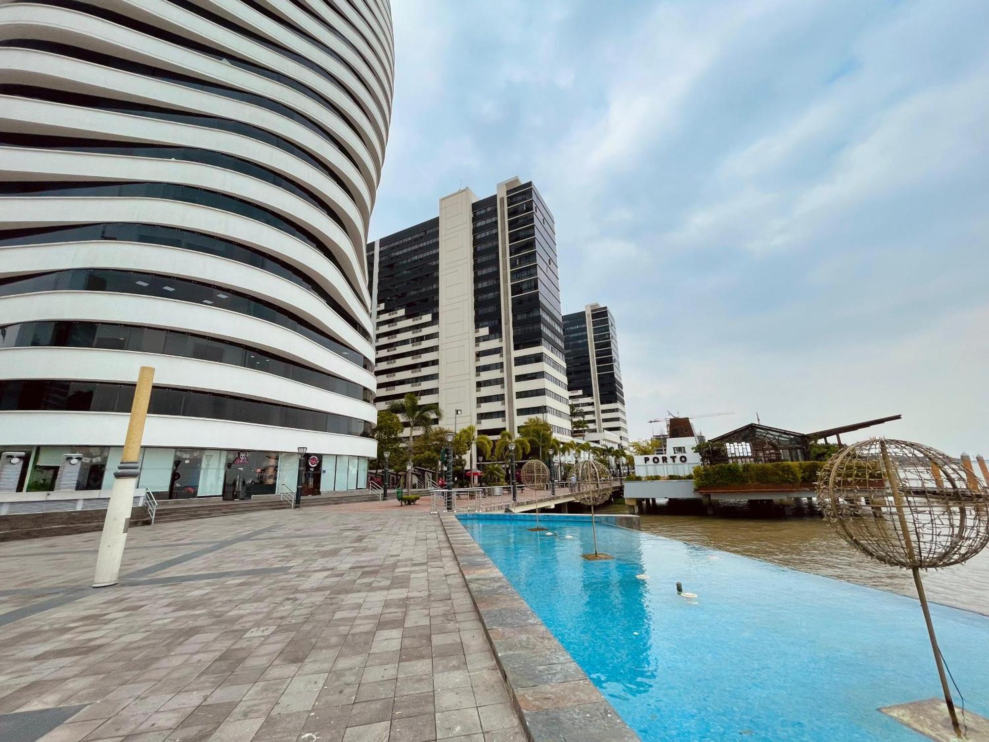 Suite Riverfront Puerto Santa Ana Guayaquil Exterior foto